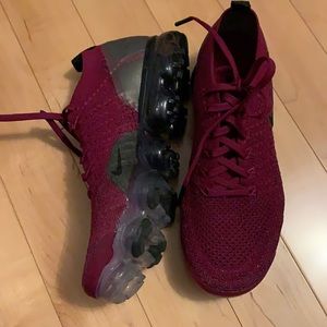 Nike Vapormax size 9